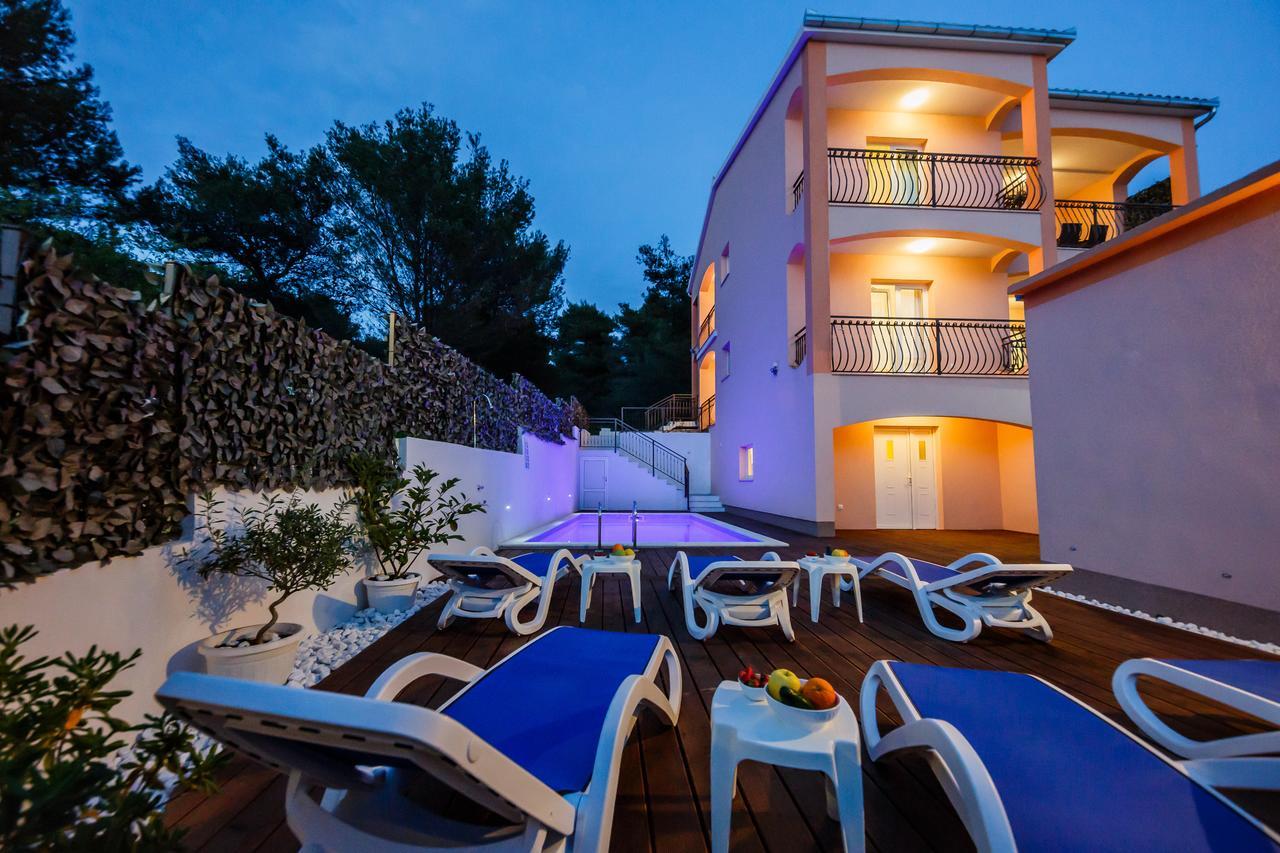 Villa Nora Trogir Exterior photo